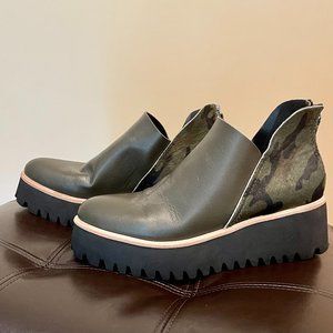 All Black Italia Flatforms - Forest Green/Camo